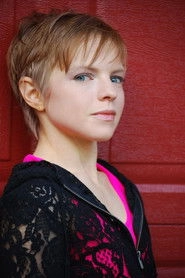 Ảnh diễn viên Emily Brobst